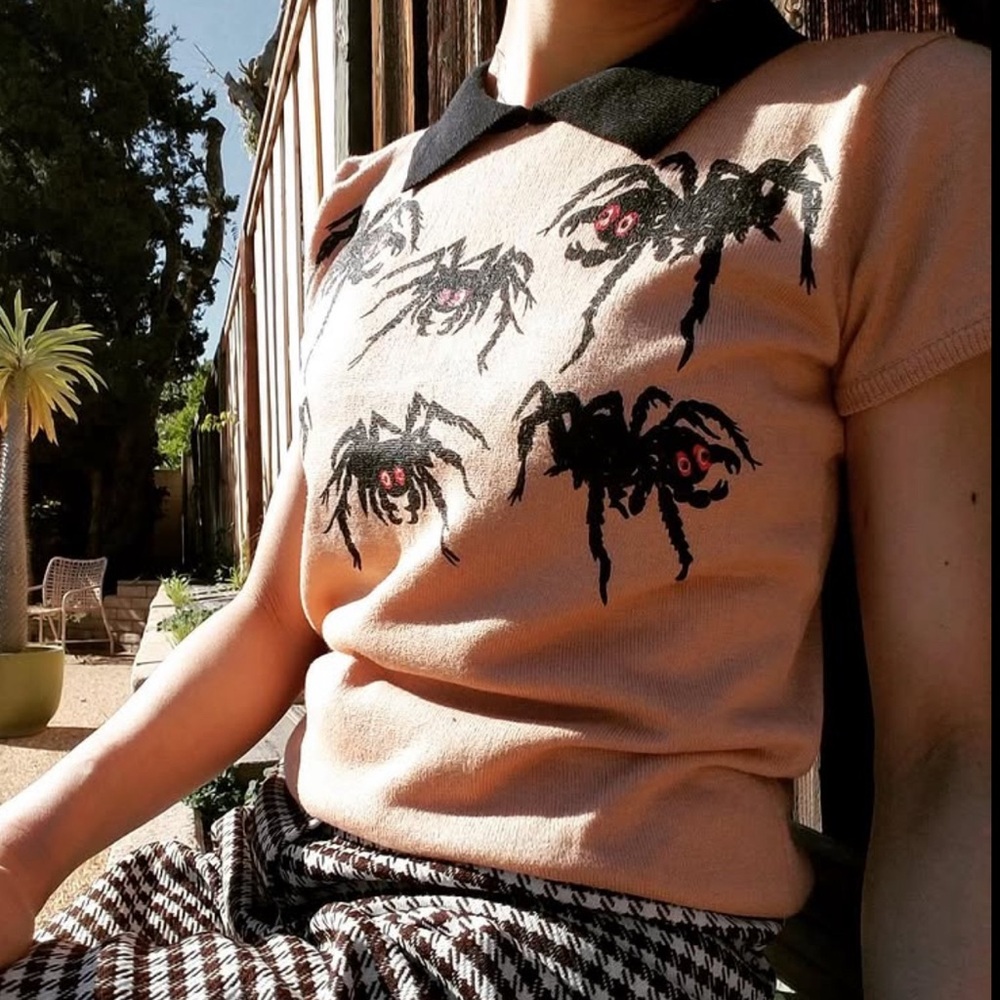 NWT Miss Ladybug 🐞 Spiders 🕷️ collar sweater